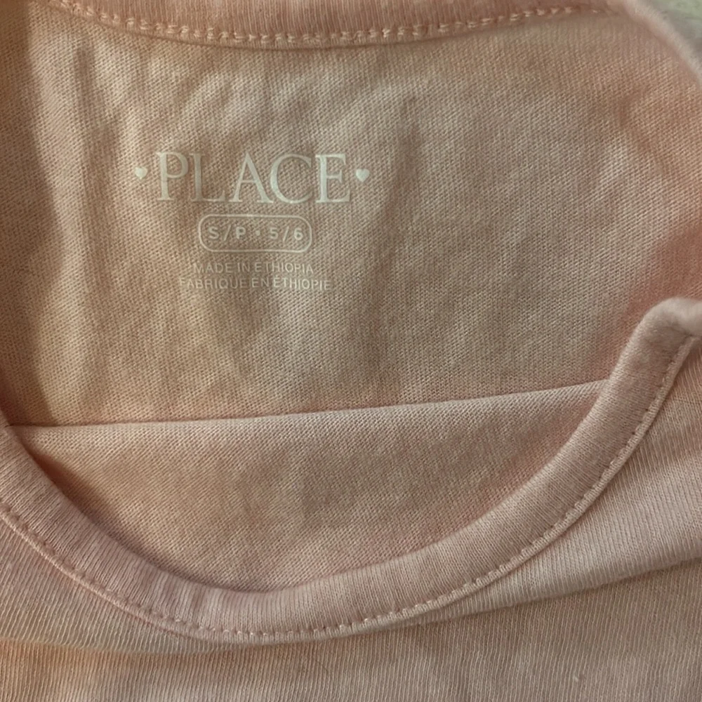 The Children’s Place long sleeve tee